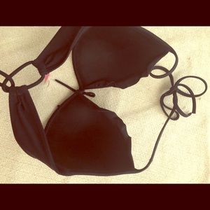 Victoria’s Secret bikini top